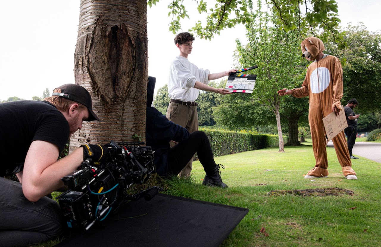 Memorisica - Xavier Sonski Assistant Camera